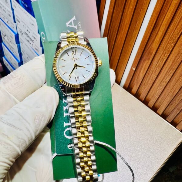 Oliya watches
